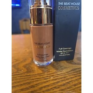 The Beat House Cosmetics  Full Coverage  Matte Foundation GINGERBREAD‎